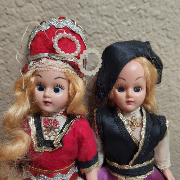 Vintage Dolls Brides of All Nations Norway Madame Alexander Swedish FOR PARTS - Picture 6 of 15